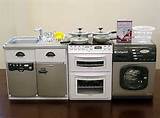 Pictures of Kitchen Stove Set