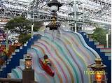Pictures of Moa Theme Park