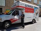 Pictures of U Haul Lincoln Park