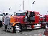 Photos of Freightliner Custom Trucks