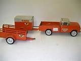 Pictures of U-haul Metal Toy Trucks