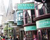 Pictures of Harry Potter Shops At Universal