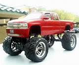 Pictures of Big Pickup Trucks