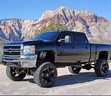 Pictures of Jacked Up Pickup Trucks
