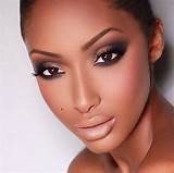 Photos of Natural Makeup Looks For Dark Skin
