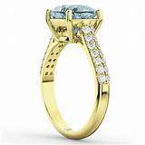Photos of Yellow Gold Aquamarine Engagement Rings