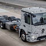 Mercedes Electric Truck Pictures