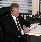Commercial Contracts Lawyer Pictures