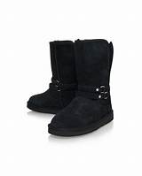 Fur Lined Black Boots Pictures
