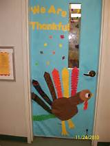 Thanksgiving Office Door Decorating Ideas