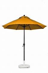 Photos of Commercial Umbrella Tables