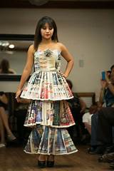 Images of Fashion News Paper