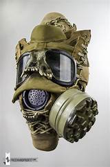 Combat Gas Mask Pictures