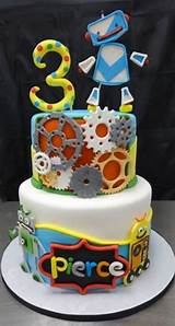 Photos of Robot Birthday Cake