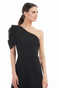  shoulder draped gown unger