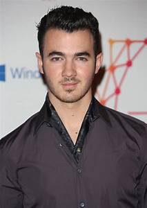 Kevin Jonas Picture 89 The Mtv Ema 39 S 2012 Arrivals