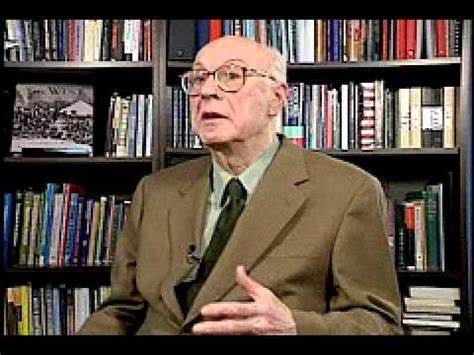 Nació en Estados Unidos el 24 de agosto de 1922 fue filosofo, educador e investigador sobre la pedagogía