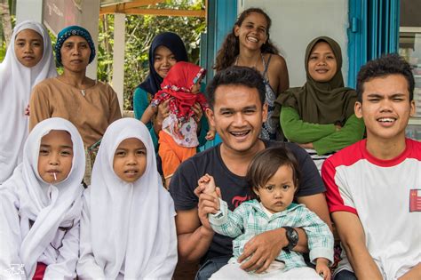 Indonesia Family