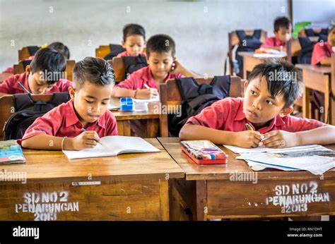 Indonesian children studying