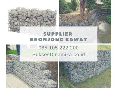 Memasang kawat pada gabion