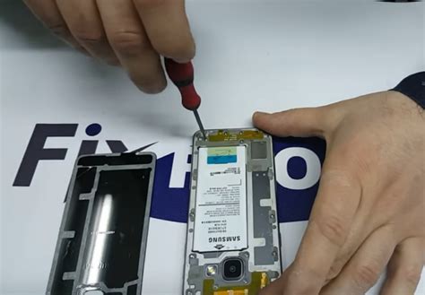 Mengganti Baterai HP Samsung