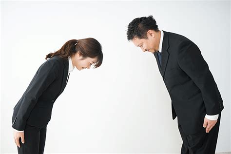 bowing and apologizing in japan