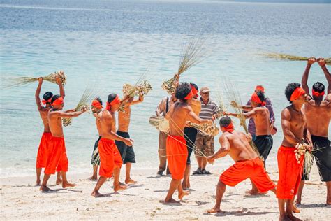 budaya maluku