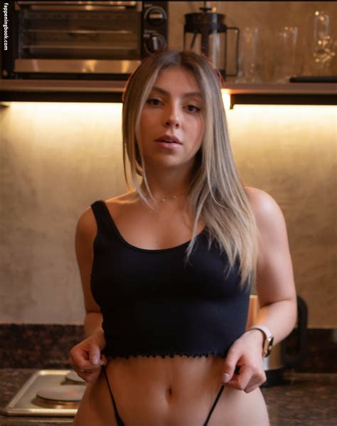 OnlyFans content preview on domain