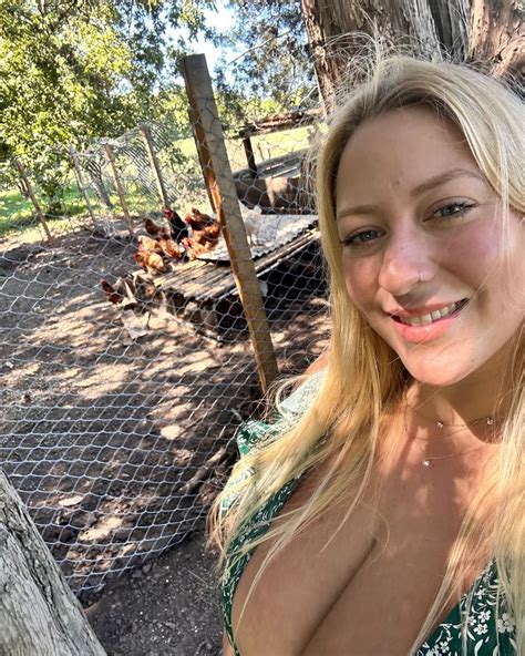 Anna.farmgirl onlyfan Telegram channel preview