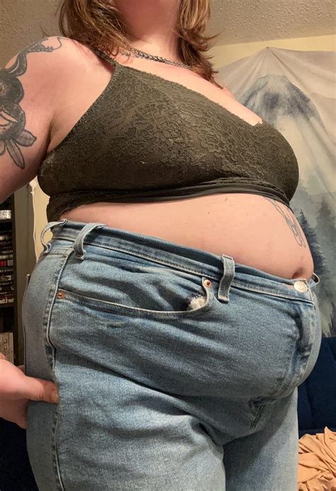 Bigbellybenni lea onlyfans Telegram channel preview