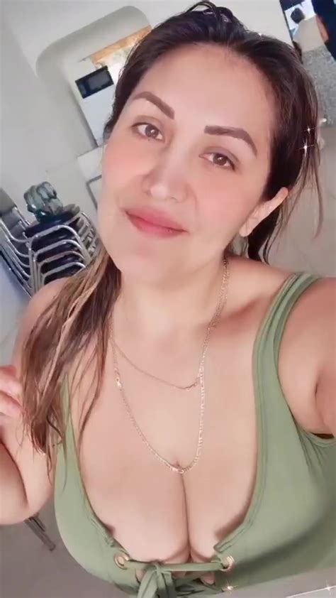 Chelita serpas xxx onlyfans Telegram channel preview