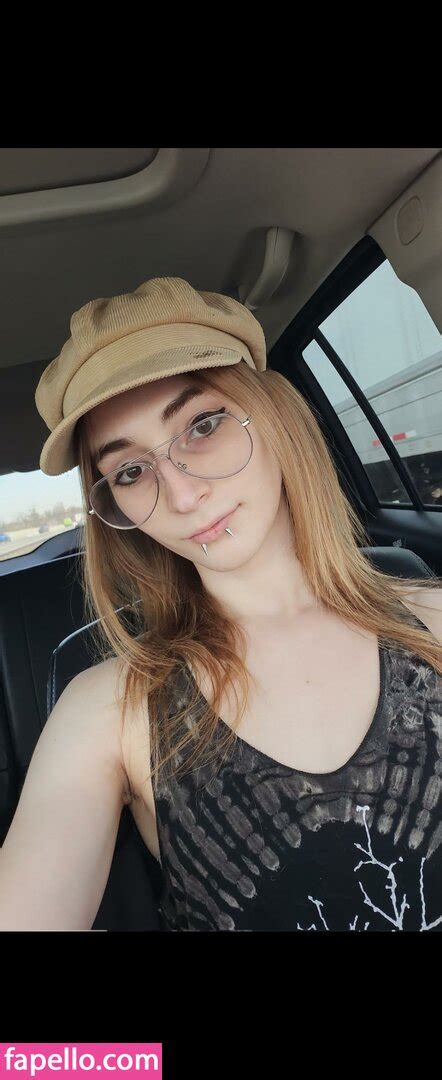 Clemyclue8811 onlyfans gb Telegram channel preview