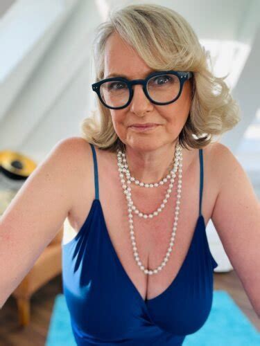 Courtesean annabelle meg onlyfans Telegram channel preview