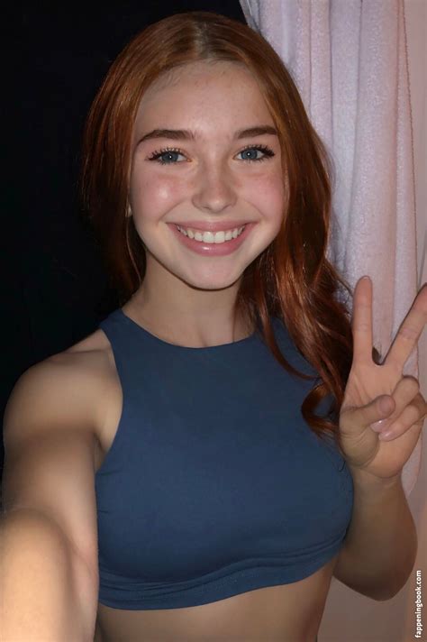 Cute small tits nude free onlyfans Telegram channel preview