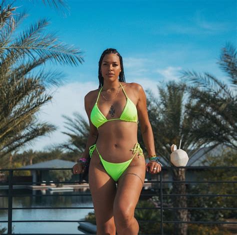 Elizabeth folake cambage leaked onlyfans nude Telegram channel preview