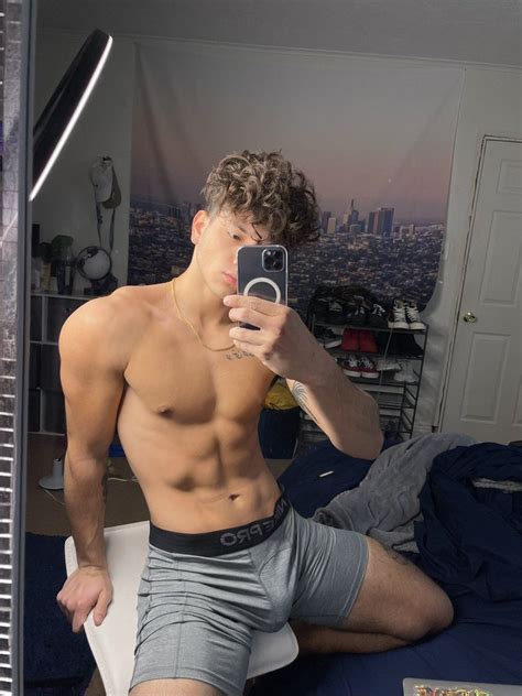 For guys onlyfan leam Telegram channel preview