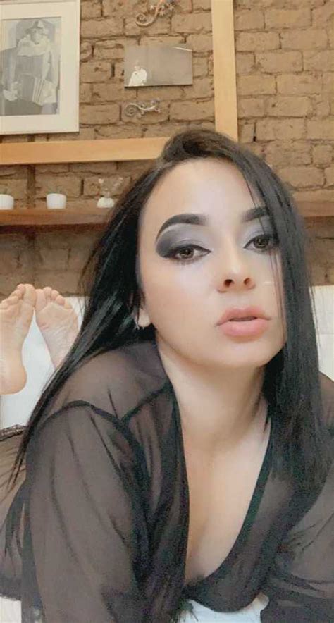 OnlyFans content preview on domain