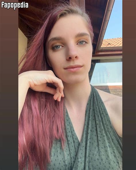 OnlyFans content preview on domain