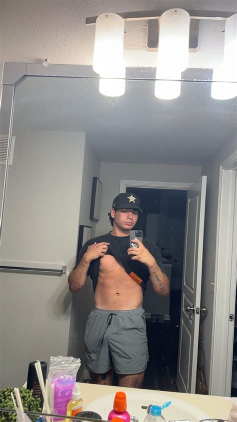 Hiram_silvach onlyfans onli fans Telegram channel preview