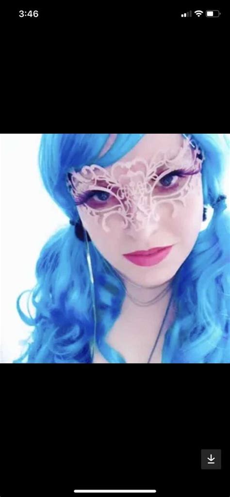 Holszie nude onlyfan leaks Telegram channel preview