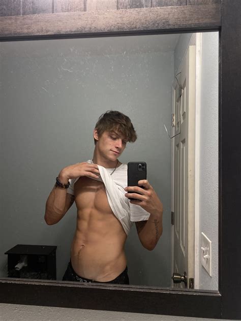 Hungodey com onlyfans Telegram channel preview