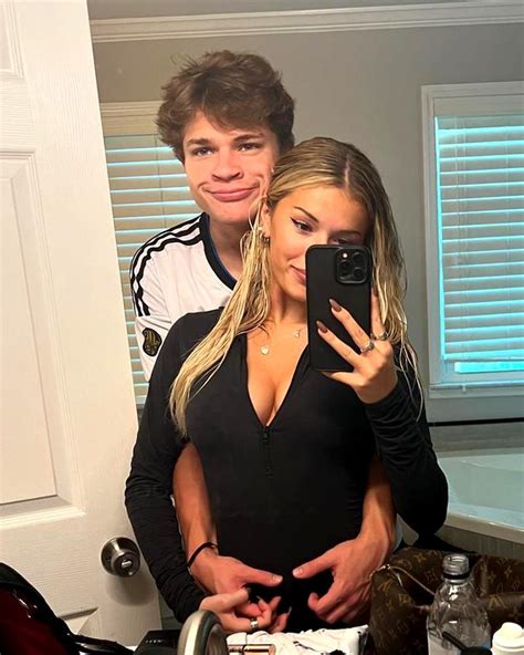 Is breckie hill and jynxzi dating leaked patreon Telegram preview