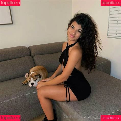 OnlyFans content preview on domain