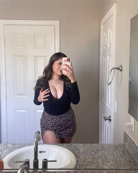 Julissaomg onlyfans fans links Telegram preview