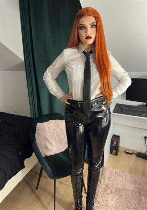 Kinky mistress 2021 nude flashes Telegram channel preview