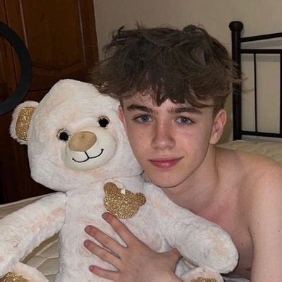 OnlyFans content preview on domain