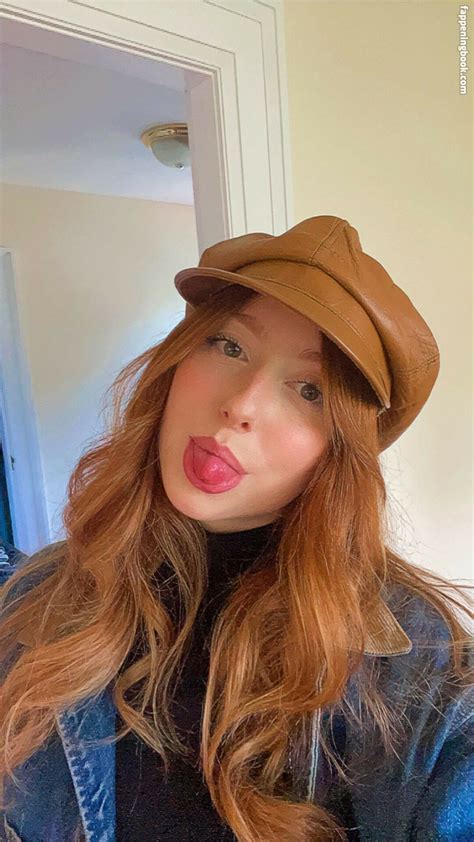 Littleredrosie1 onlyfans nude photo Telegram preview