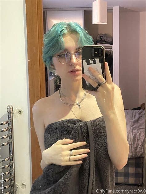 Lyracr0w0 leak nudeex onlyfans Telegram channel preview