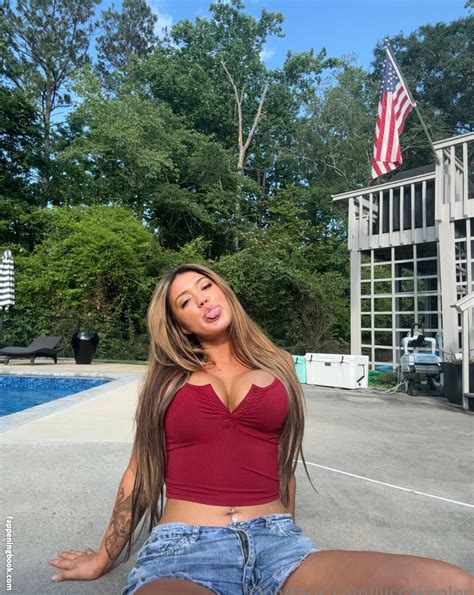 Lyssa kegles nude photo Telegram channel preview