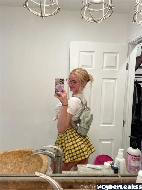 Madisonmoores of onlyfan porn Telegram channel preview